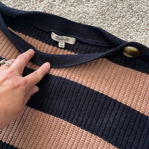 Madewell size xl sweater - Picture 4 of 5